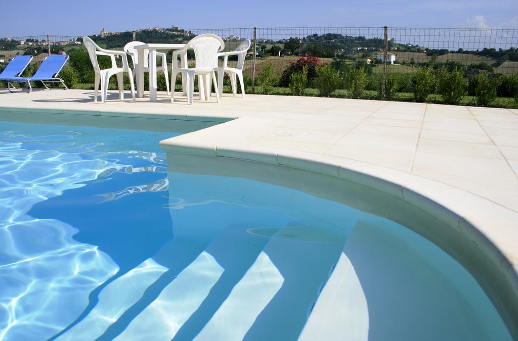 Готель Agriturismo Fara Montegiorgio Номер фото