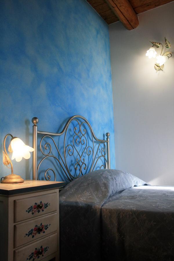 Готель Agriturismo Fara Montegiorgio Номер фото